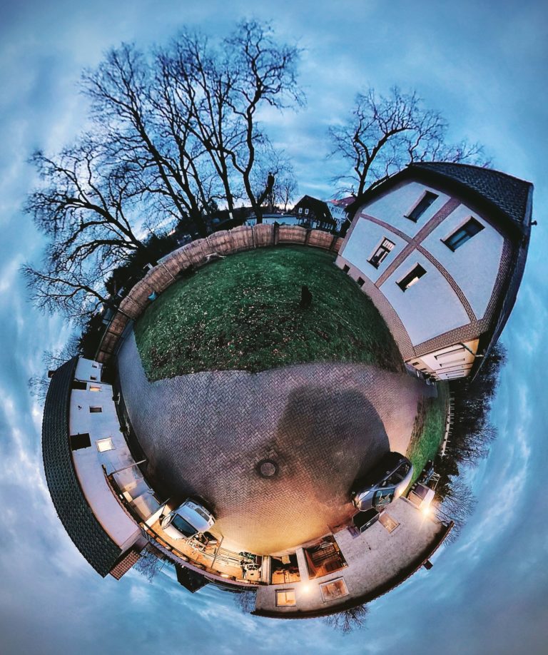 HS-TinyPlanet